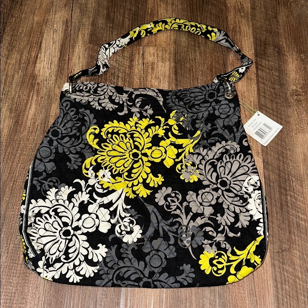 NWT Vera Bradley Holiday Tote Baroque